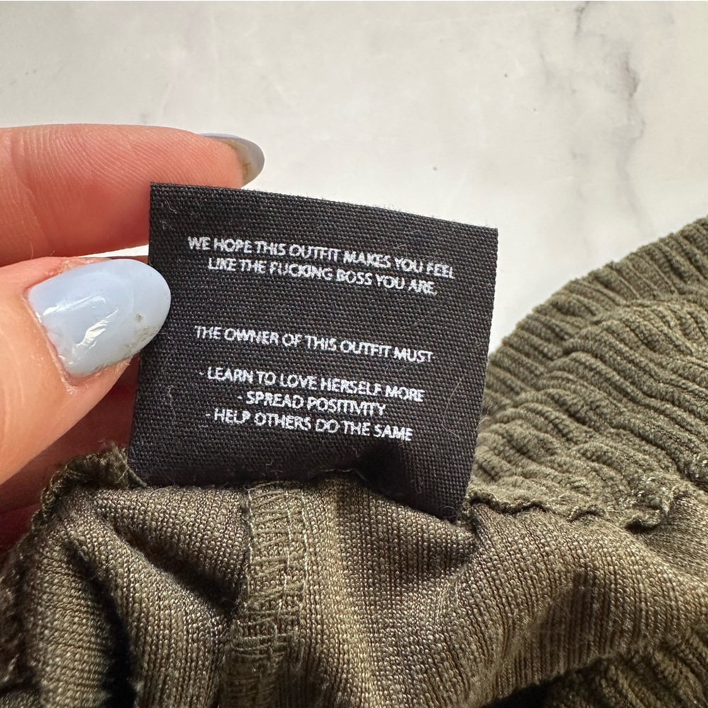 Girl Crush Gang US M Olive Corduroy Joggers - Picture 8 of 16